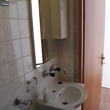 With Parking Space Lopar, Rab - 22579 Appartement